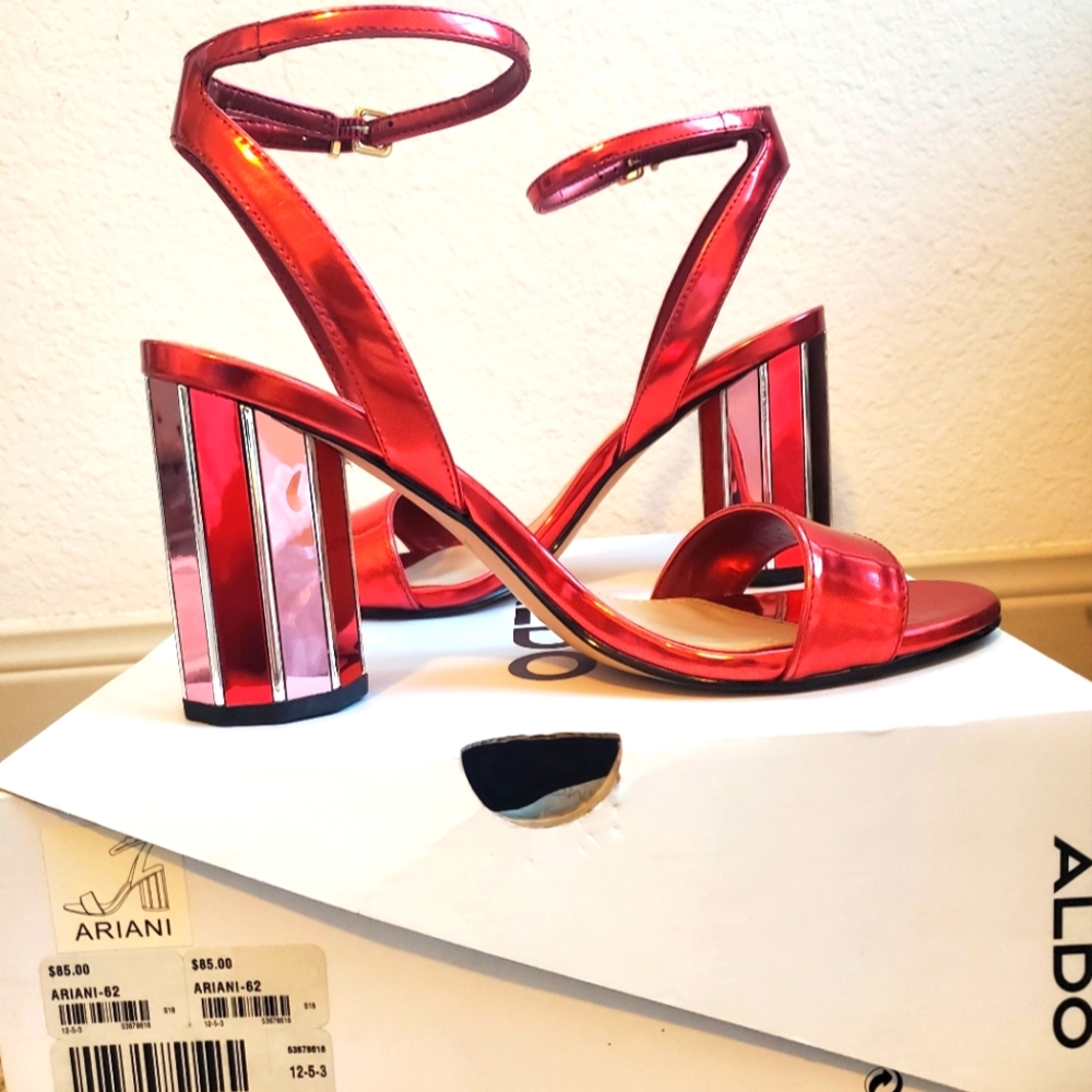 Aldo metallic stap heel